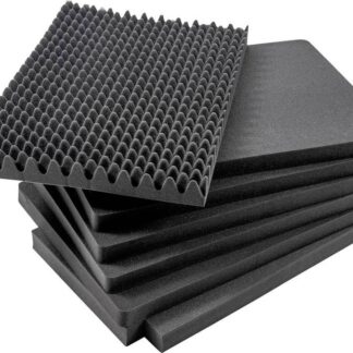 B&W Carrying Case Outdoor Type 7800 with pre-cut foam