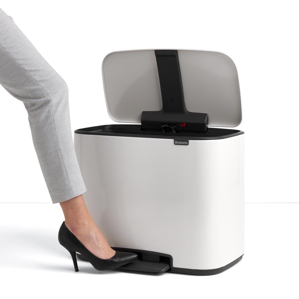 Brabantia Κάδος Απορριμμάτων Πλαστικός με Πεντάλ Λευκός 11lt