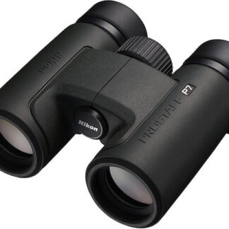Nikon Prostaff P7  8x30