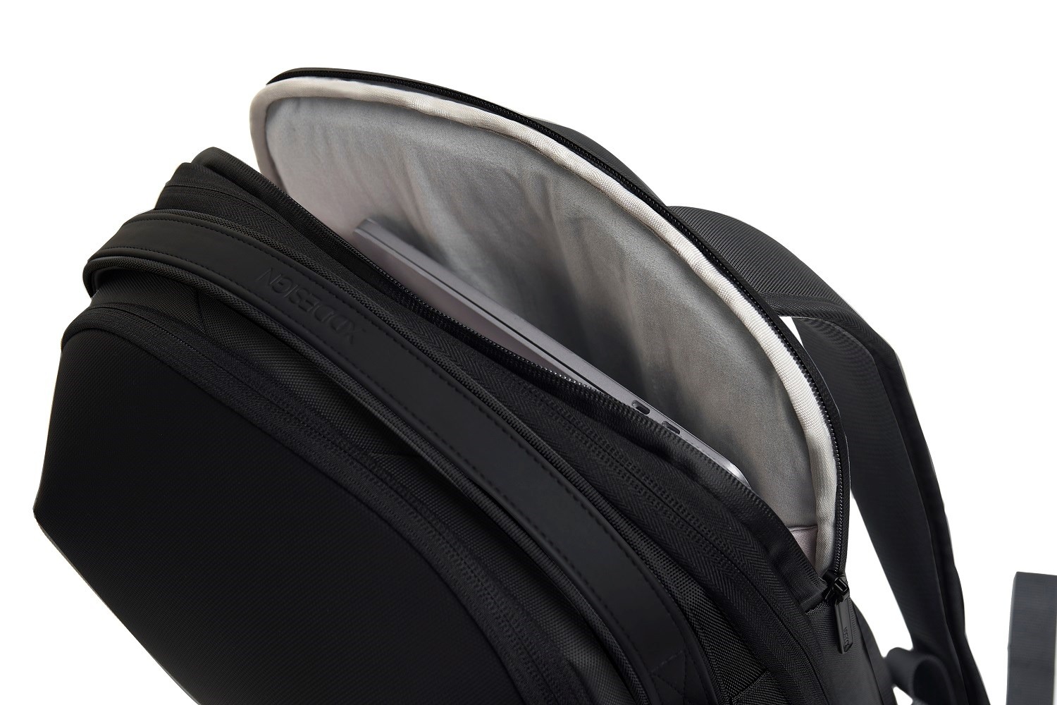 XD DESIGN BACKPACK BIZZ BACKPACK BLACK P/N: P705.931 - Image 3