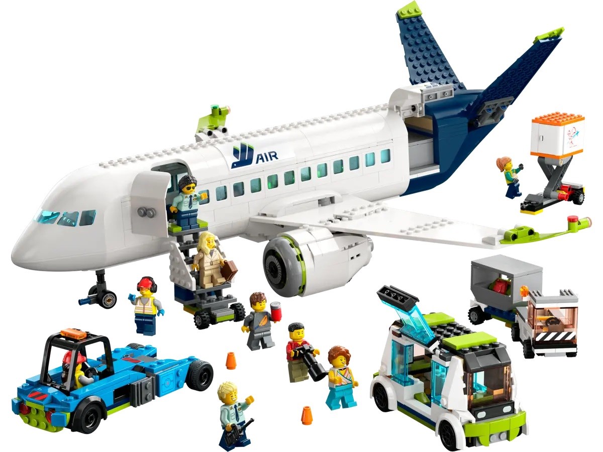 LEGO CITY 60367 PASSENGER AIRPLANE - Image 3